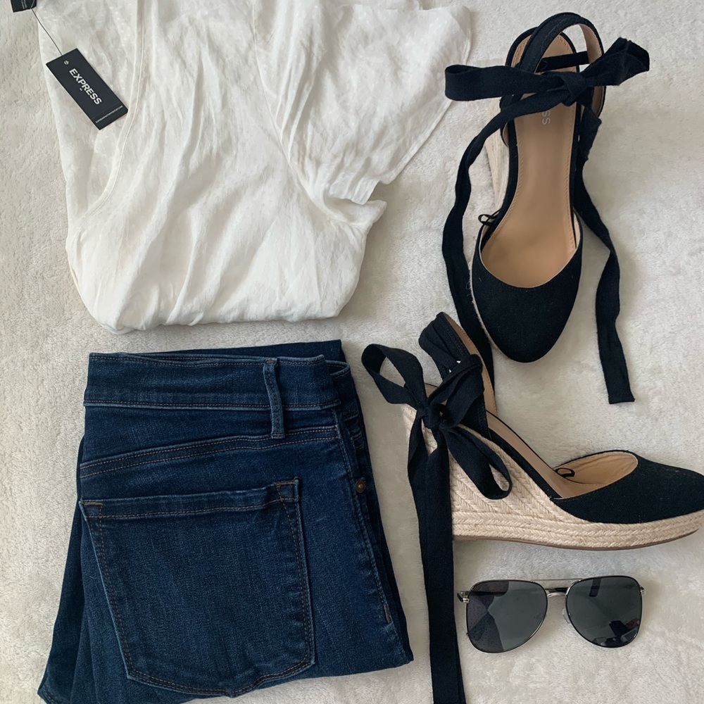Express cute black wedges